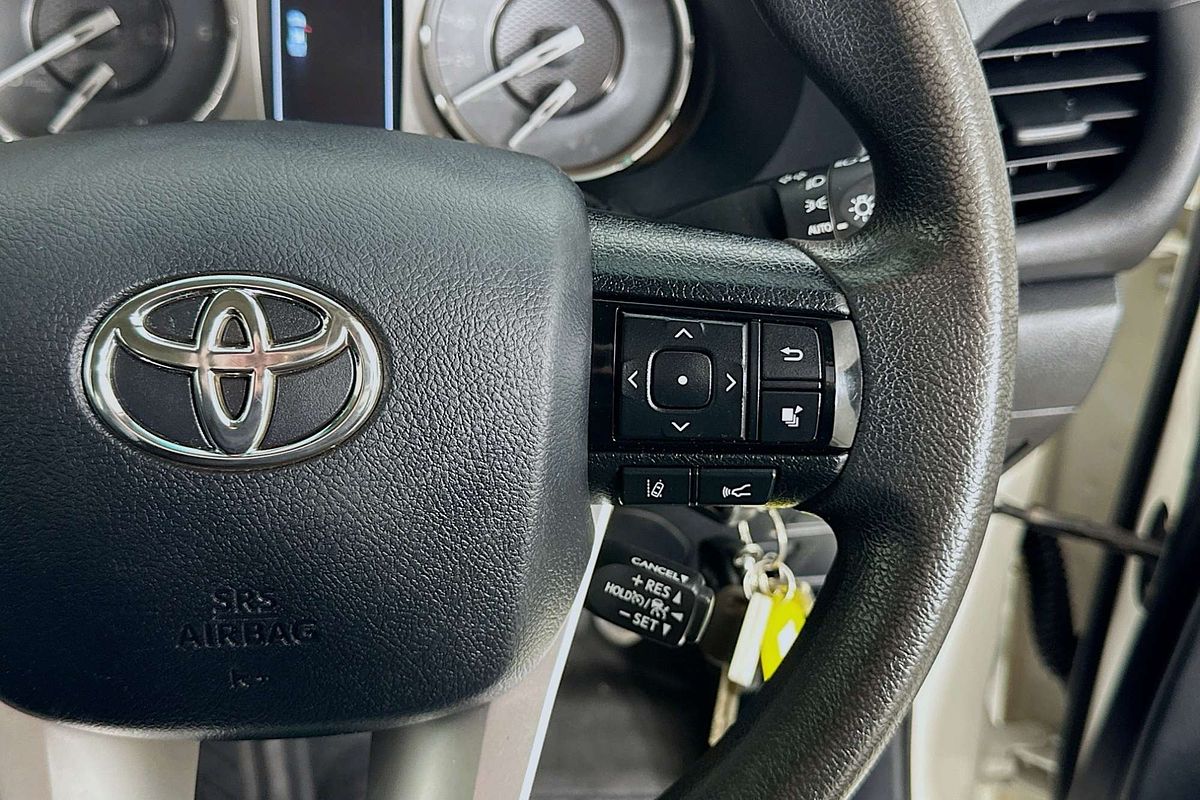 2021 Toyota HILUX SR (4x4) GUN126R 4X4