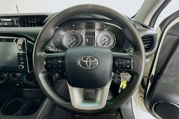 2021 Toyota HILUX SR (4x4) GUN126R 4X4