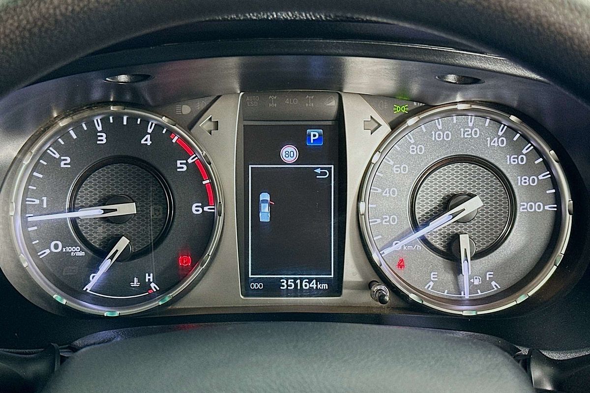 2021 Toyota HILUX SR (4x4) GUN126R 4X4