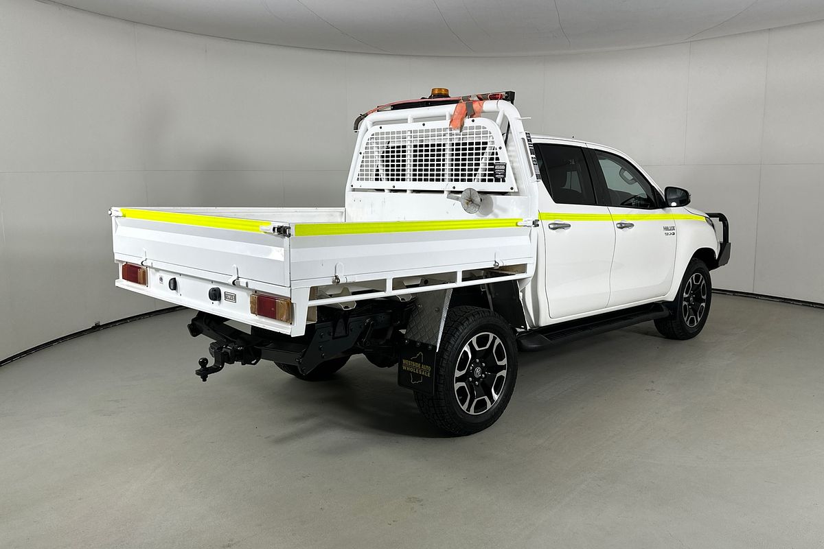 2021 Toyota HILUX SR5 (4x4) GUN126R FACELIFT 4X4