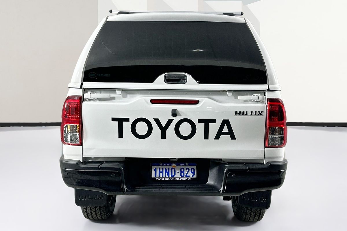 2022 Toyota HILUX SR (4x4) GUN126R 4X4
