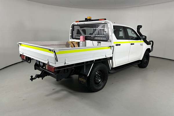2021 Toyota HILUX SR (4x4) GUN126R FACELIFT 4X4