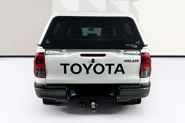 2018 Toyota HILUX SR (4x4) GUN126R MY17 4X4