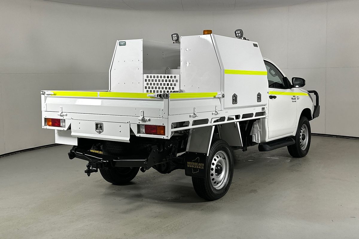 2021 Toyota HILUX SR (4x4) GUN126R 4X4
