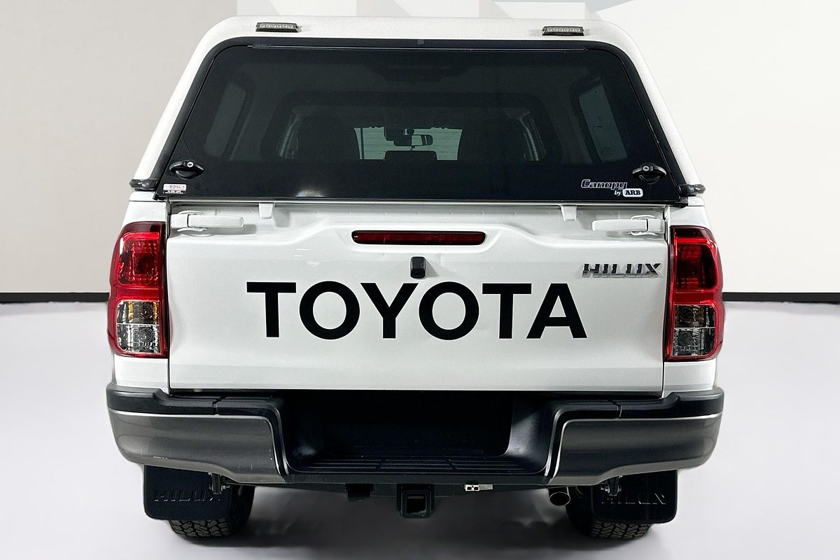 2024 Toyota HILUX SR (4x4) GUN126R FACELIFT 4X4