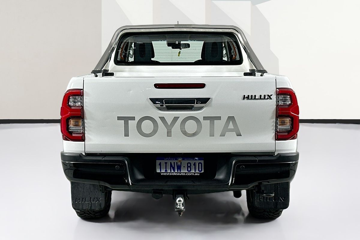 2020 Toyota HILUX SR (4x4) GUN126R MY19 UPGRADE 4X4