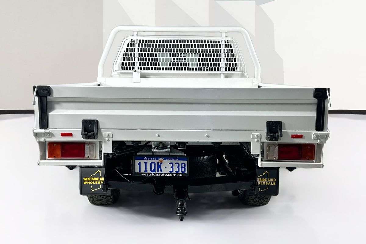 2019 Toyota HILUX SR (4x4) GUN126R MY19 UPGRADE 4X4