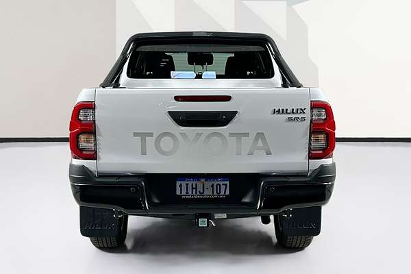 2024 Toyota Hilux SR5 (4x4) GUN126R 4X4