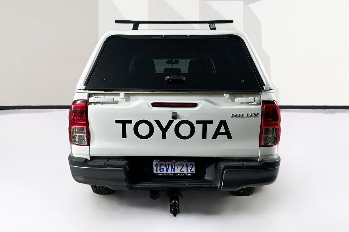 2019 Toyota HILUX SR (4x4) GUN126R MY19 4X4