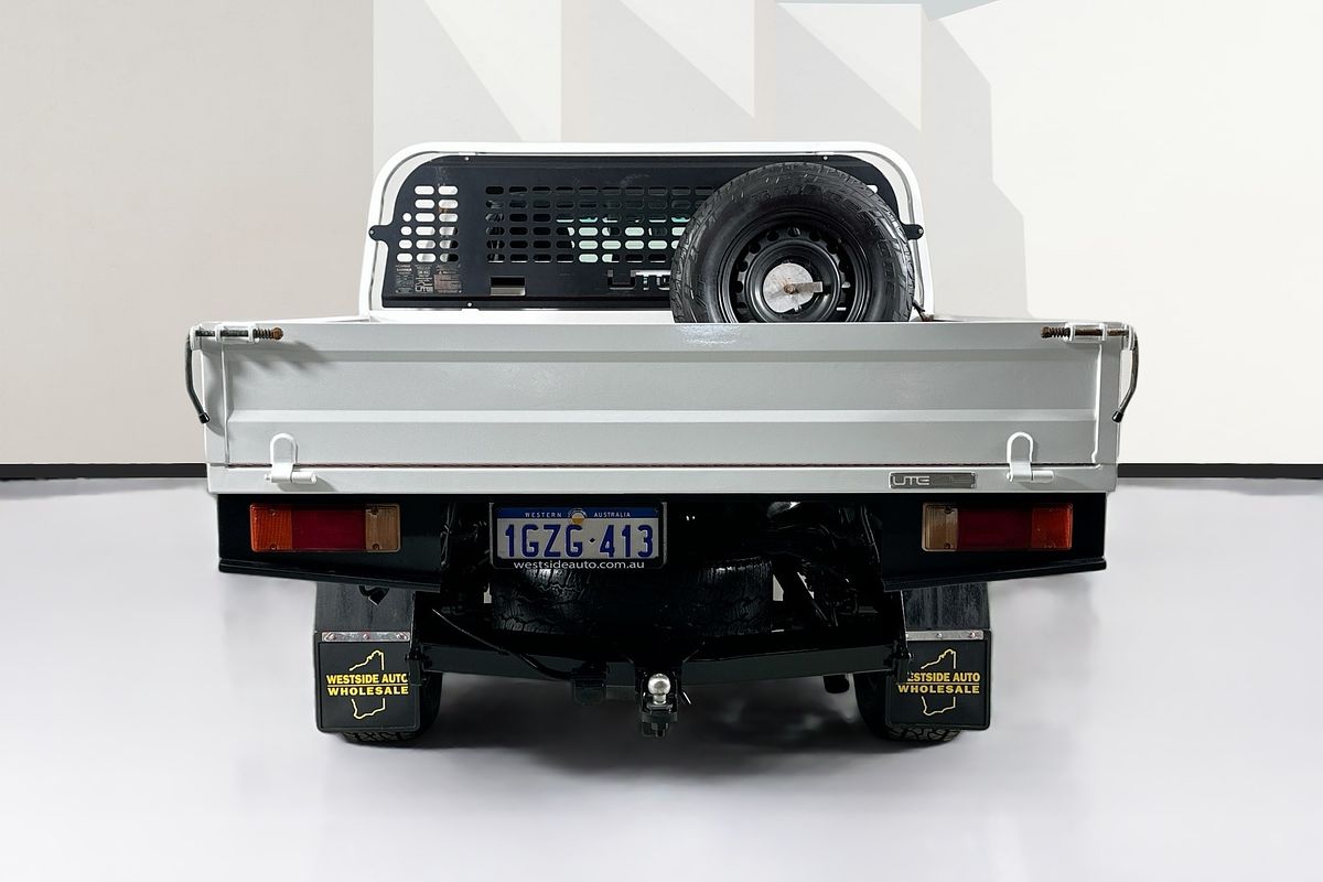 2020 Toyota HILUX SR (4x4) GUN126R MY19 UPGRADE 4X4