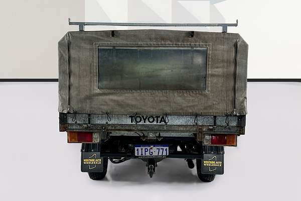 2013 Toyota HILUX SR (4x4) KUN26R MY14 4X4