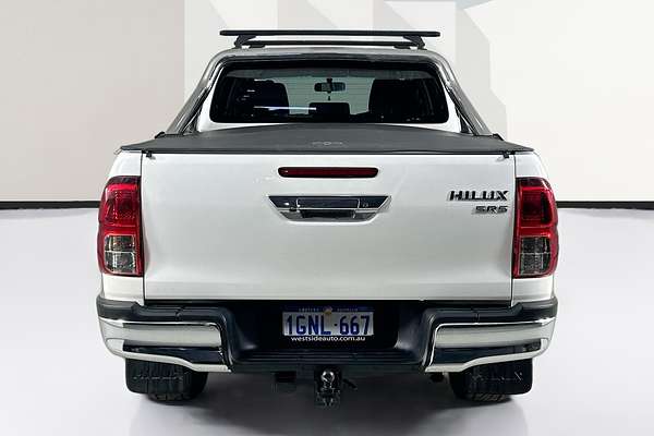 2018 Toyota HILUX SR5 (4x4) GUN126R MY17 4X4