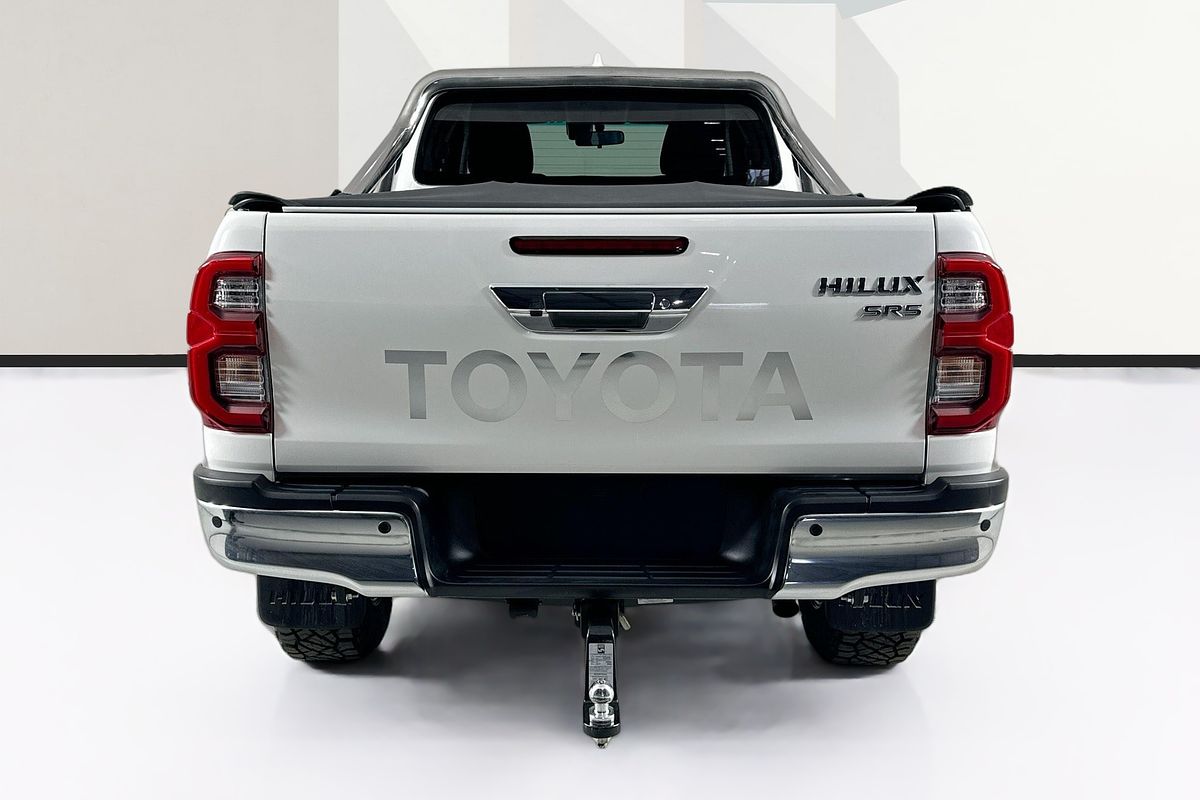 2023 Toyota HILUX SR5 (4x4) GUN126R 4X4