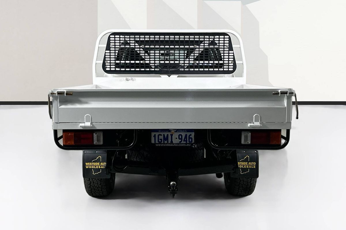 2018 Toyota HILUX SR (4x4) GUN126R MY17 4X4
