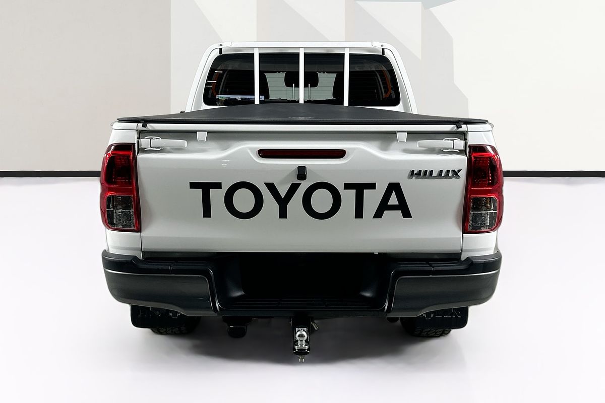 2021 Toyota HILUX SR (4x4) GUN126R 4X4