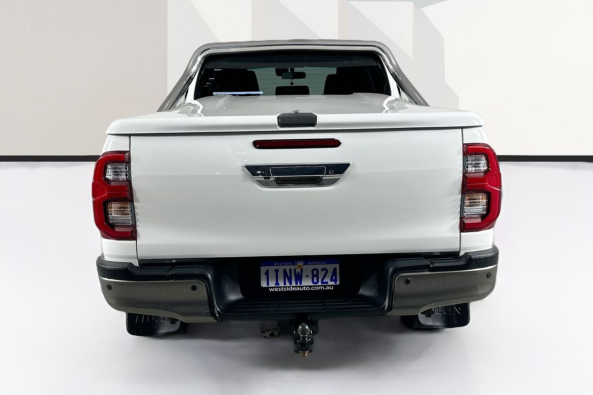 2021 Toyota HILUX SR5 (4x4) GUN126R 4X4