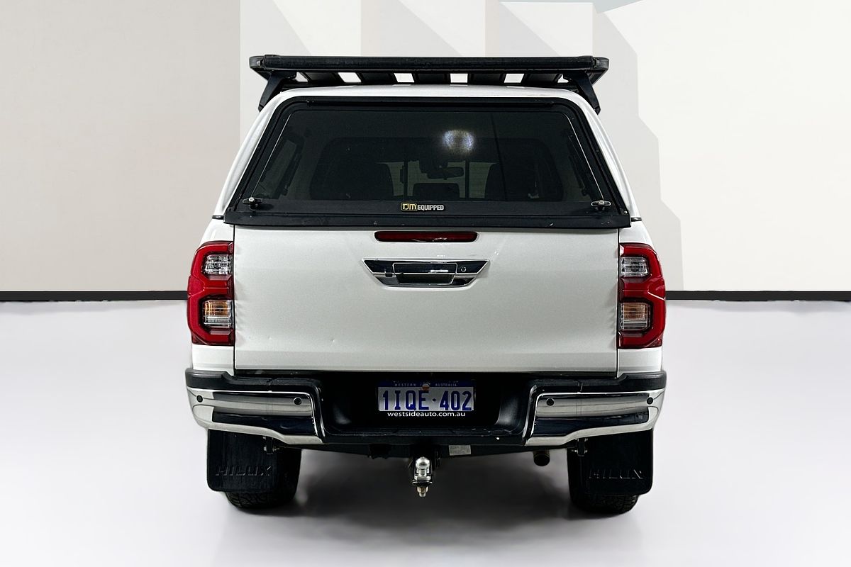 2020 Toyota HILUX SR5 (4x4) GUN126R FACELIFT 4X4
