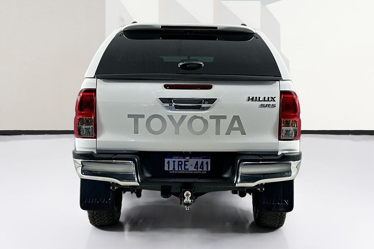 2019 Toyota HILUX SR5 (4x4) GUN126R MY19 4X4