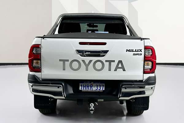 2022 Toyota HILUX SR5 (4x4) GUN126R 4X4