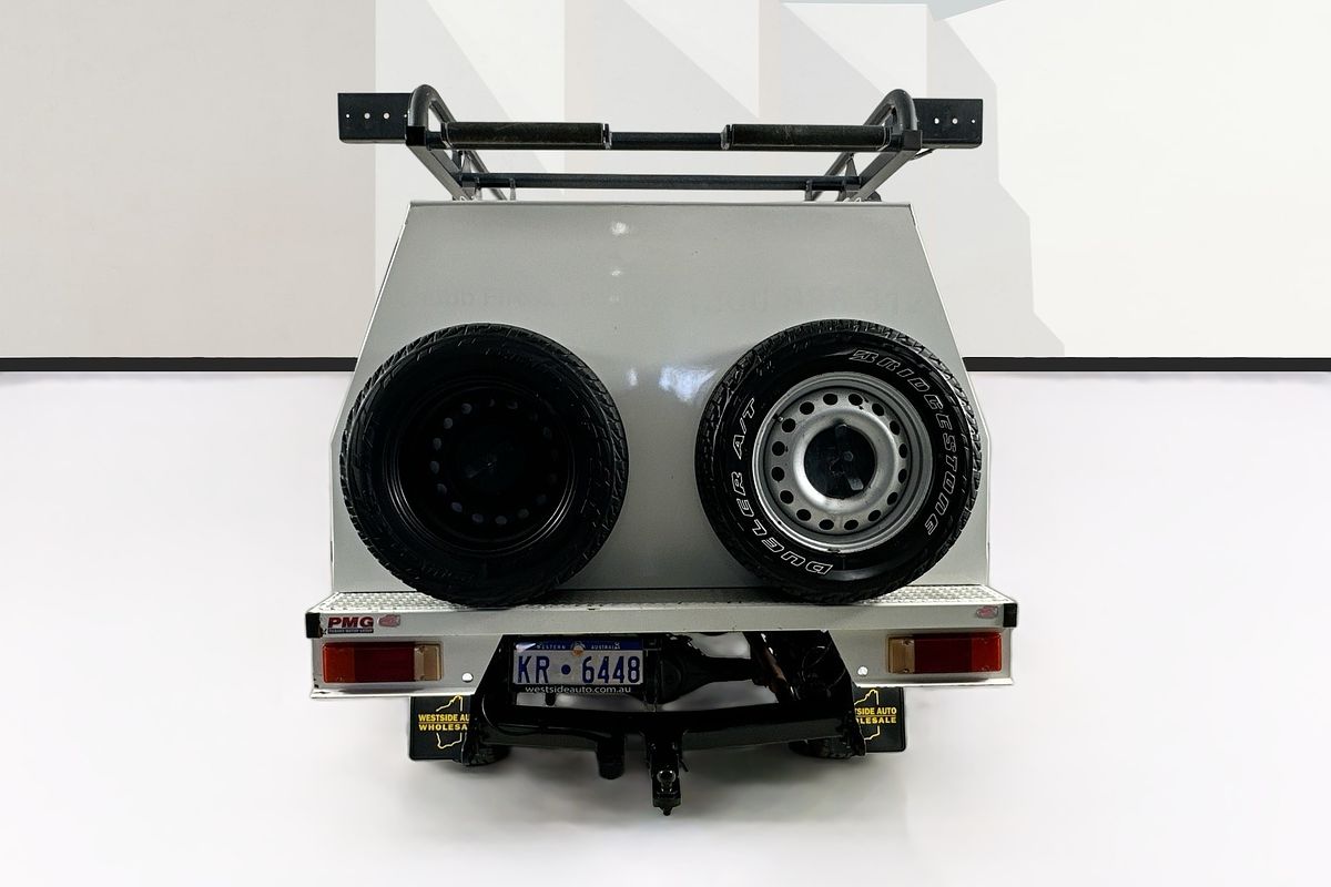 2019 Toyota HILUX SR (4x4) GUN126R MY19 4X4