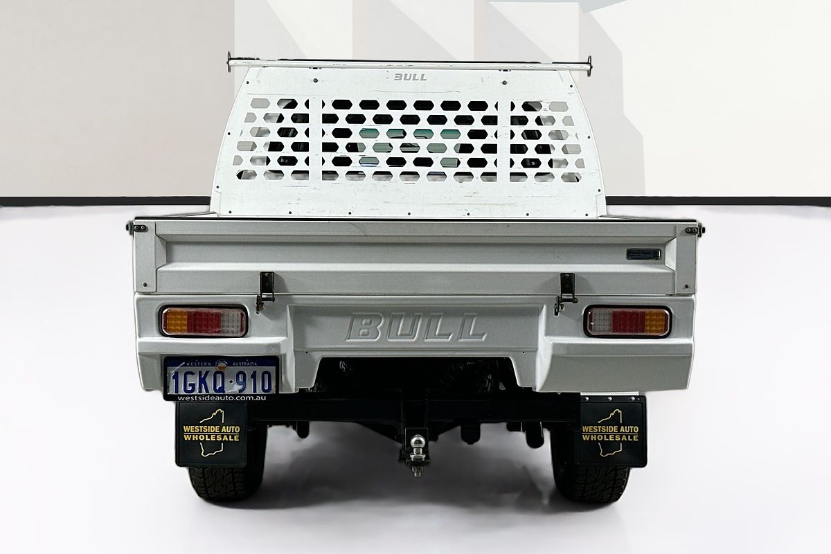 2017 Toyota HILUX SR (4x4) GUN126R 4X4