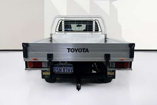2019 Toyota HILUX SR (4x4) GUN126R MY19 4X4