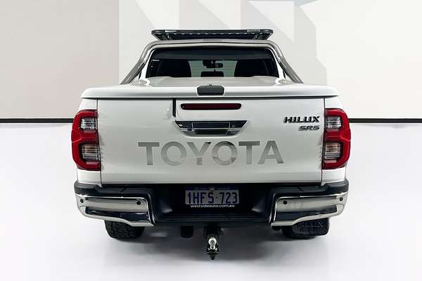 2021 Toyota HILUX SR5 (4x4) GUN126R 4X4