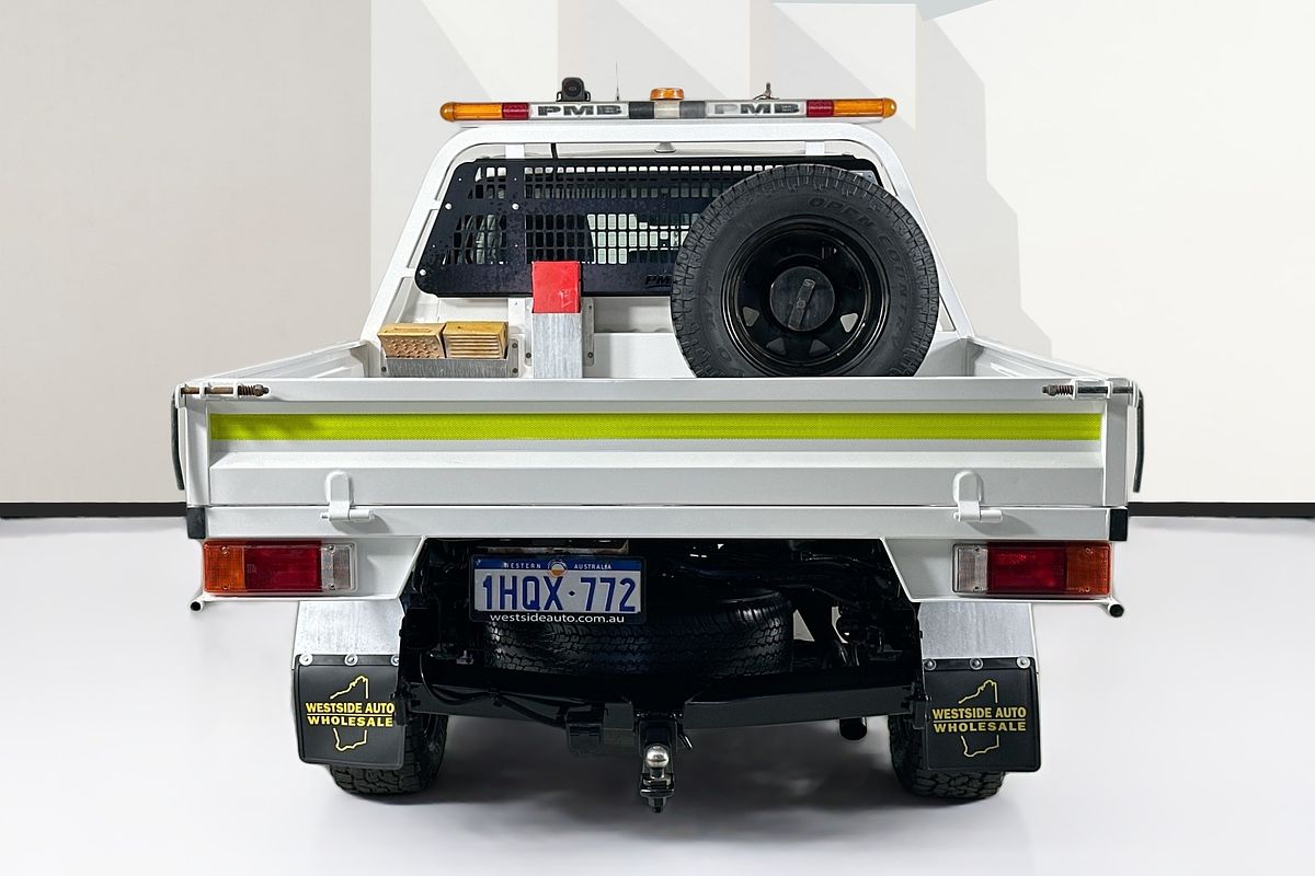 2022 Toyota HILUX SR (4x4) GUN126R 4X4