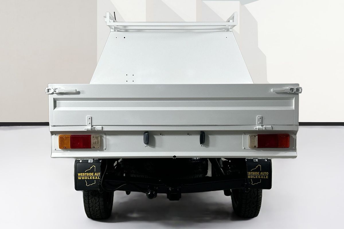 2019 Toyota HILUX SR (4x4) GUN126R MY19 4X4