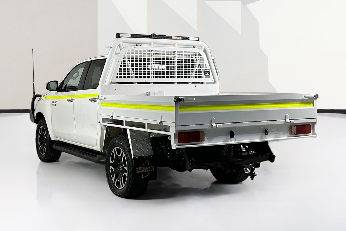 2021 Toyota HILUX SR5 (4x4) GUN126R FACELIFT 4X4