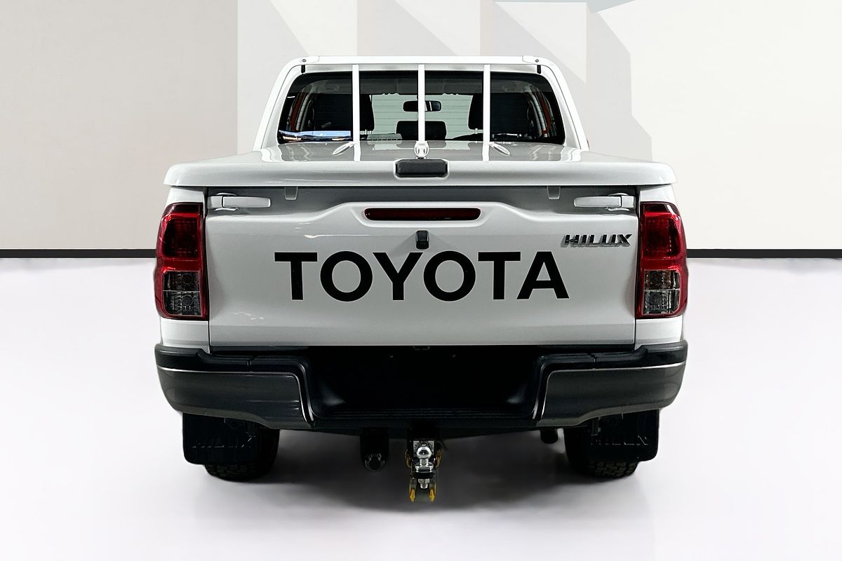 2018 Toyota HILUX SR (4x4) GUN126R MY17 4X4