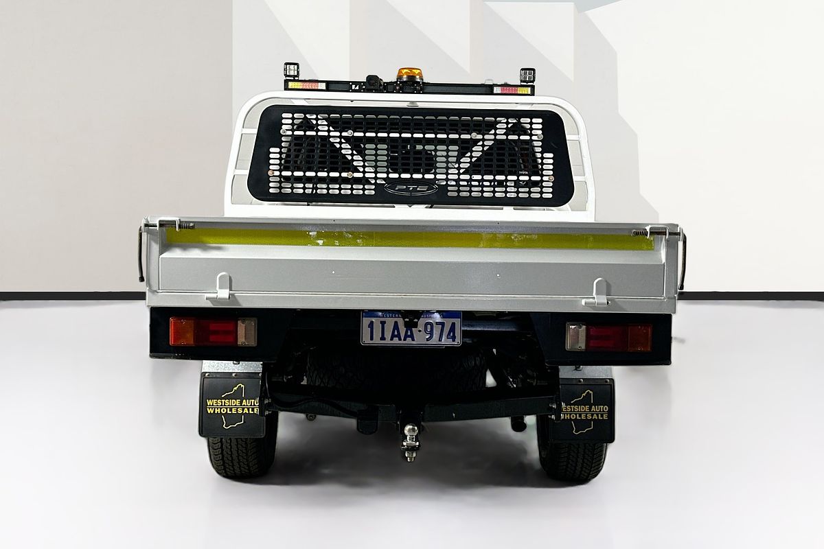 2023 Toyota HILUX SR (4x4) GUN126R 4X4