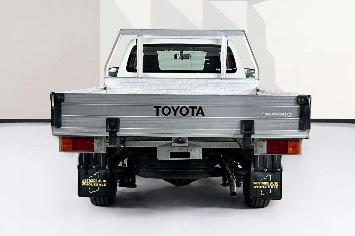 2018 Toyota HILUX WORKMATE TGN121R MY17 REAR WHEEL DRIVE