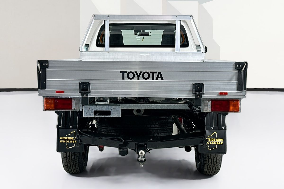 2020 Toyota HILUX WORKMATE HI-RIDER GUN135R FACELIFT 4x2