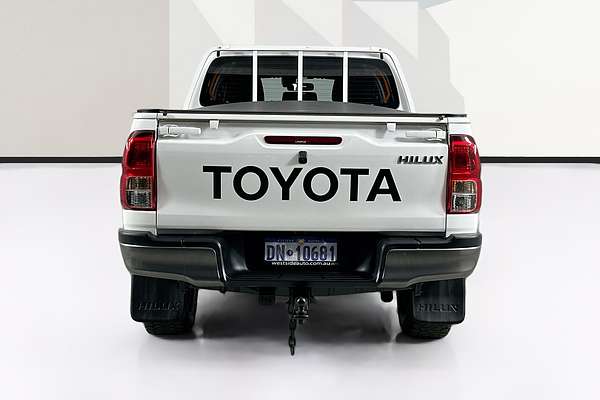 2021 Toyota HILUX SR (4x4) GUN126R FACELIFT 4X4