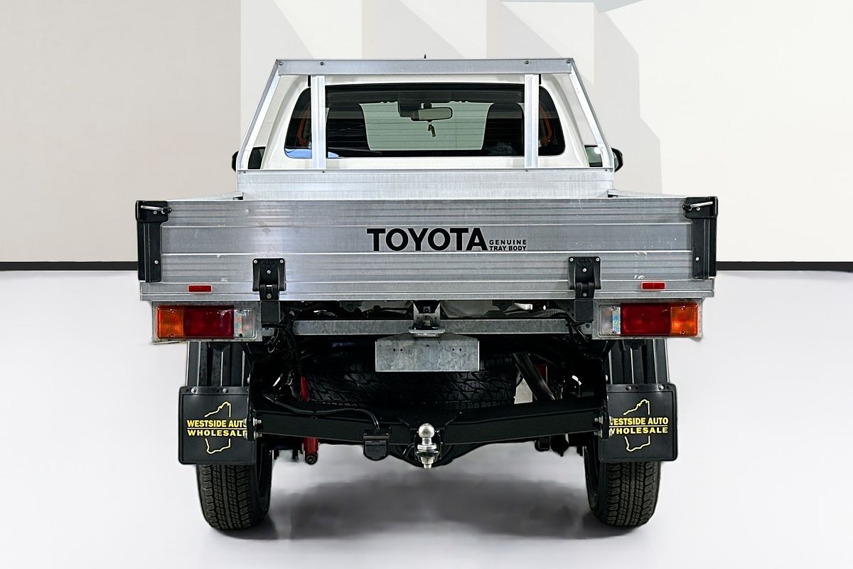 2020 Toyota HILUX WORKMATE HI-RIDER GUN135R FACELIFT 4x2