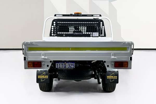 2025 Toyota HILUX SR 48V (4x4) GUN126R RC 4X4