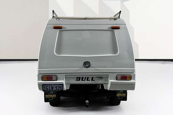 2017 Toyota HILUX SR (4x4) GUN126R 4X4