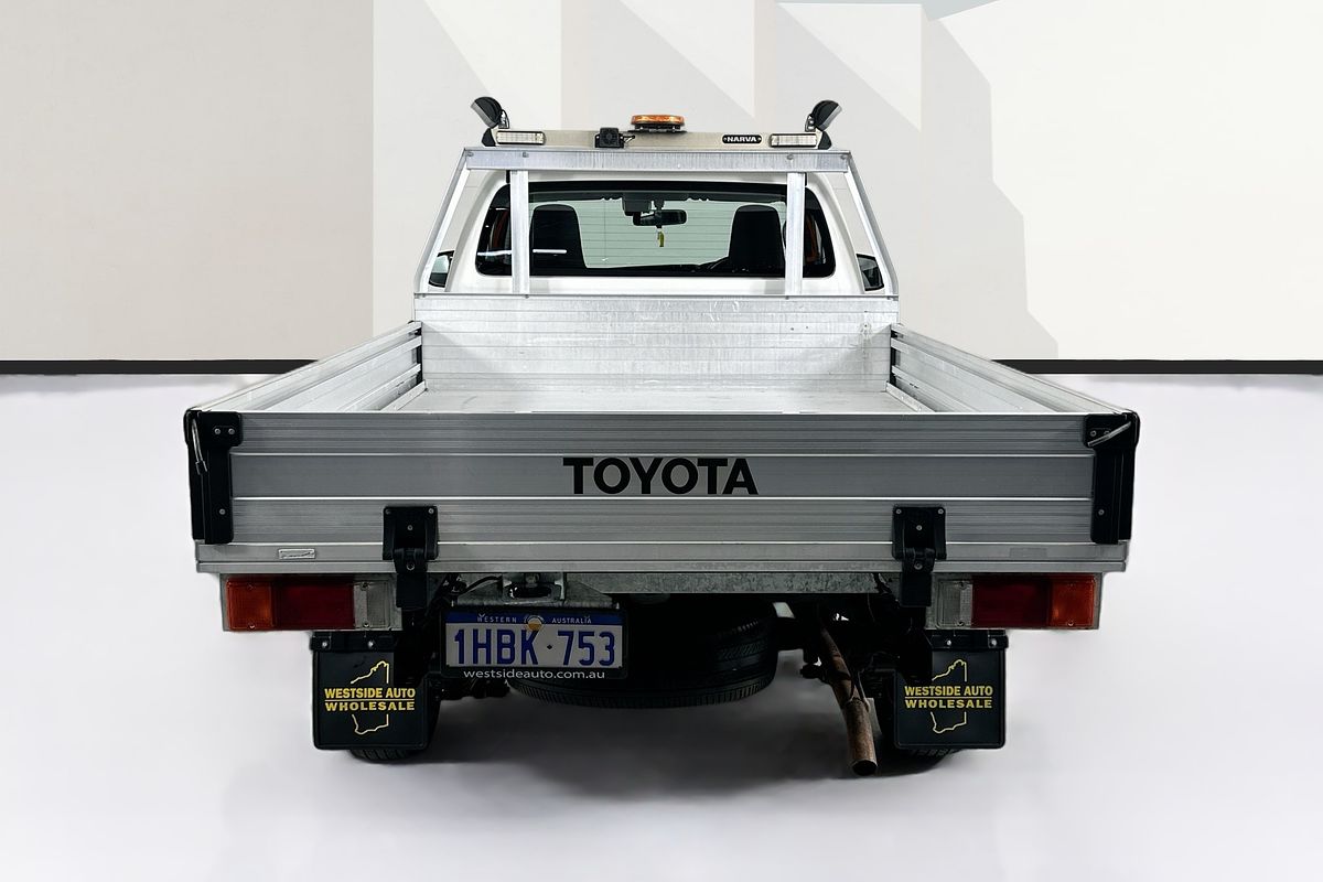 2020 Toyota HILUX WORKMATE TGN121R MY19 UPGRADE REAR WHEEL DRIVE