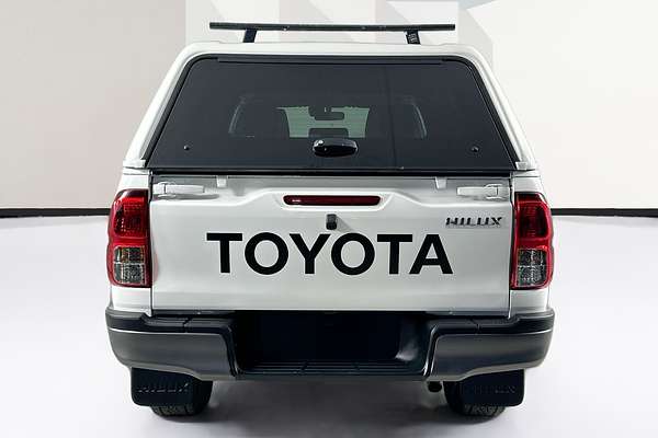 2021 Toyota HILUX SR (4x4) GUN126R FACELIFT 4X4