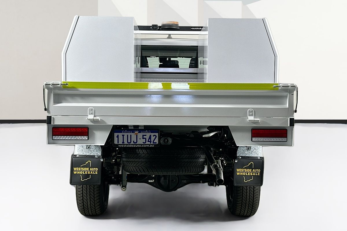 2025 Toyota HILUX SR 48V (4x4) GUN126R RC 4X4