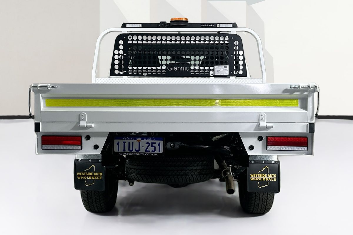 2025 Toyota HILUX SR 48V (4x4) GUN126R RC 4X4