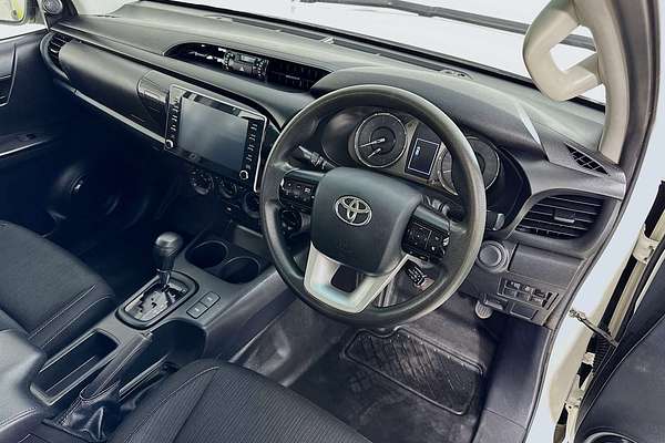 2021 Toyota HILUX SR (4x4) GUN126R 4X4