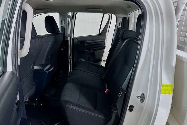 2021 Toyota HILUX SR (4x4) GUN126R 4X4
