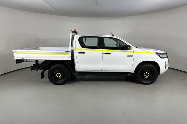 2021 Toyota HILUX SR (4x4) GUN126R FACELIFT 4X4