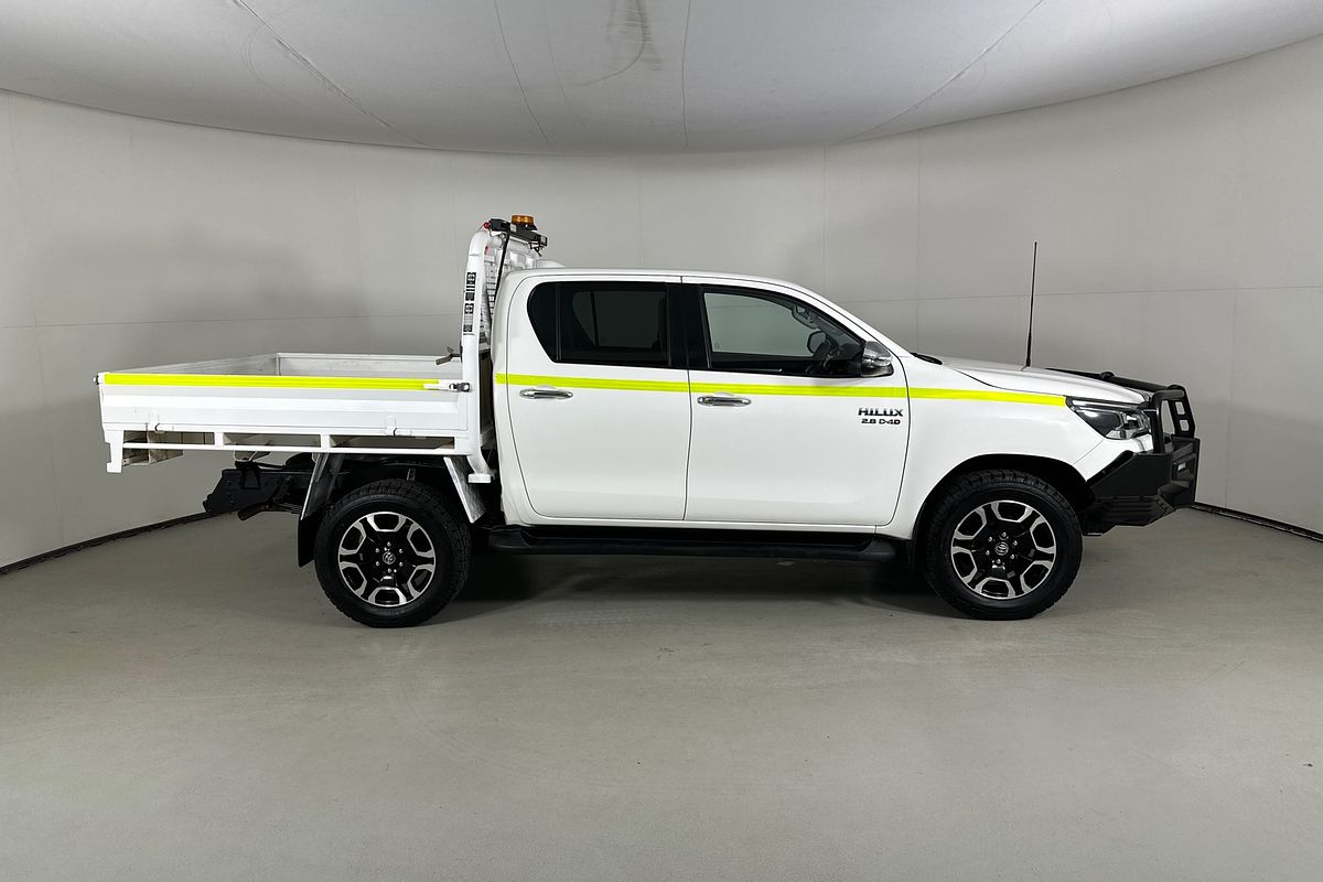 2021 Toyota HILUX SR5 (4x4) GUN126R FACELIFT 4X4