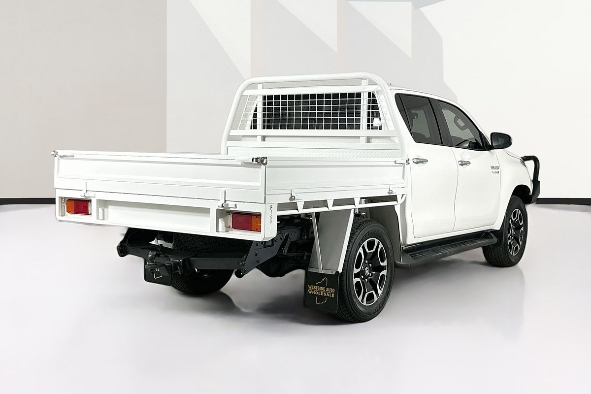 2021 Toyota HILUX SR5 (4x4) GUN126R FACELIFT 4X4