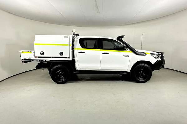 2022 Toyota HILUX SR (4x4) GUN126R 4X4