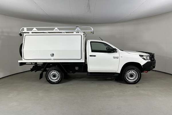 2018 Toyota HILUX SR GUN126R 4X4
