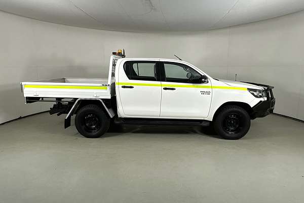 2020 Toyota HILUX SR (4x4) GUN126R FACELIFT 4X4
